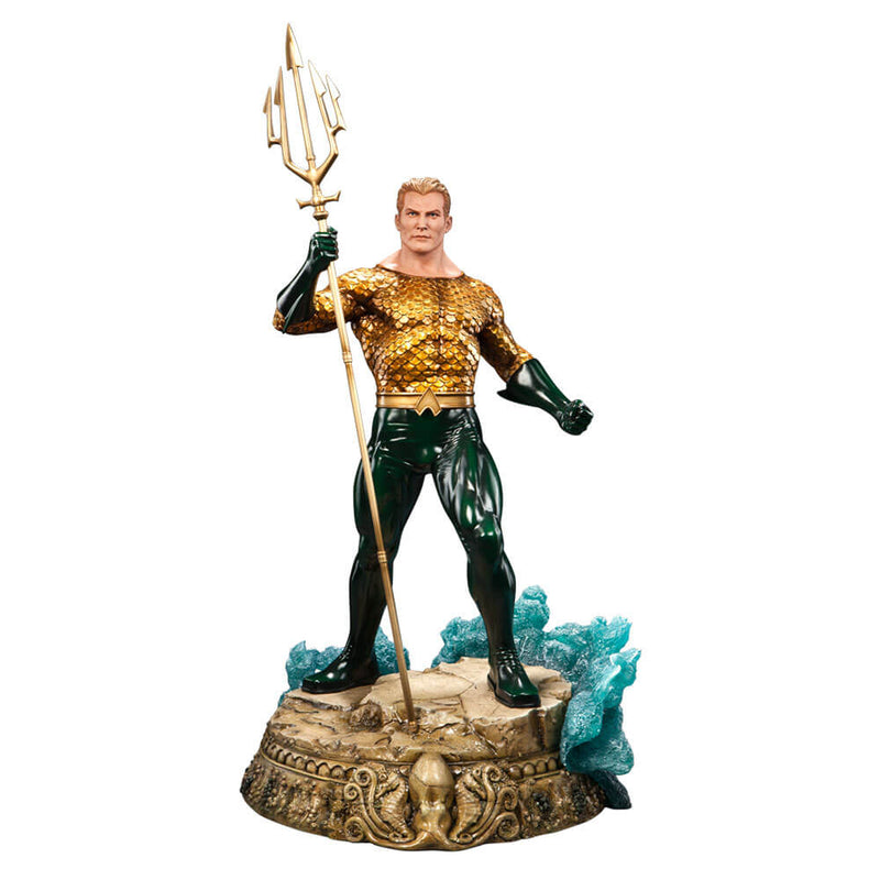 Aquaman Premium Format 1:4 Scale Statue